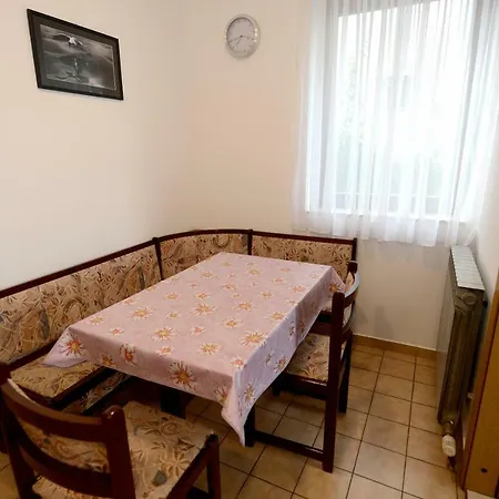 Bozena شقة *
