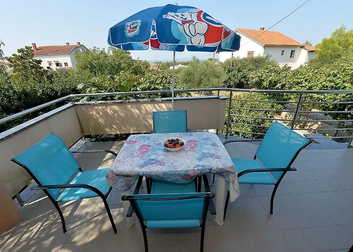 公寓 Bozena 扎达尔