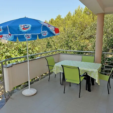 Bozena Apartment *